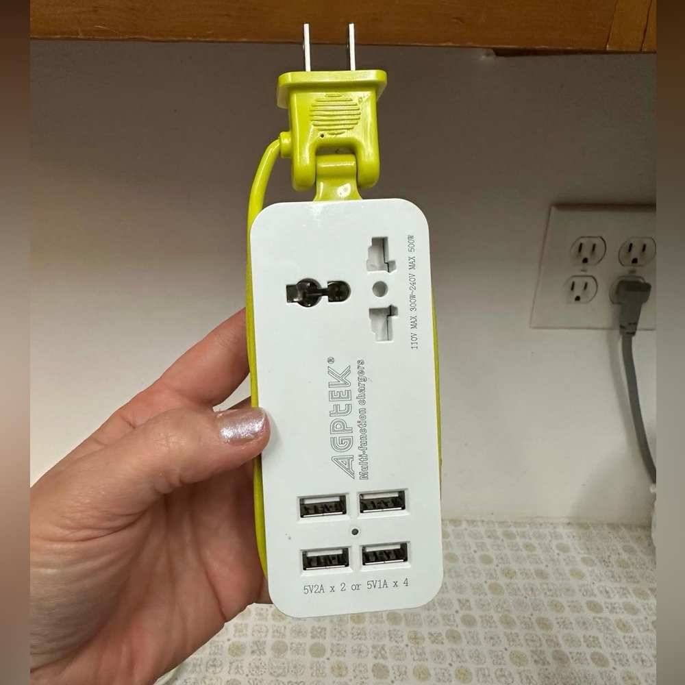 Travel Power Strip with USB Ports